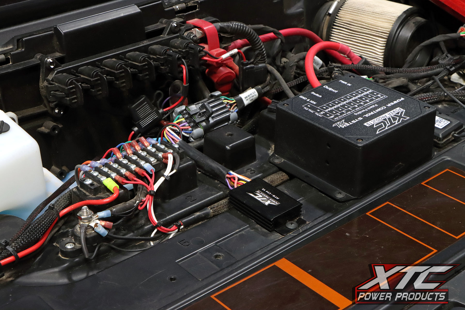XTC Plug & Play Turn Signal System and PCS-81 100 Amp Power Control Box in Polaris Ranger XD 1500