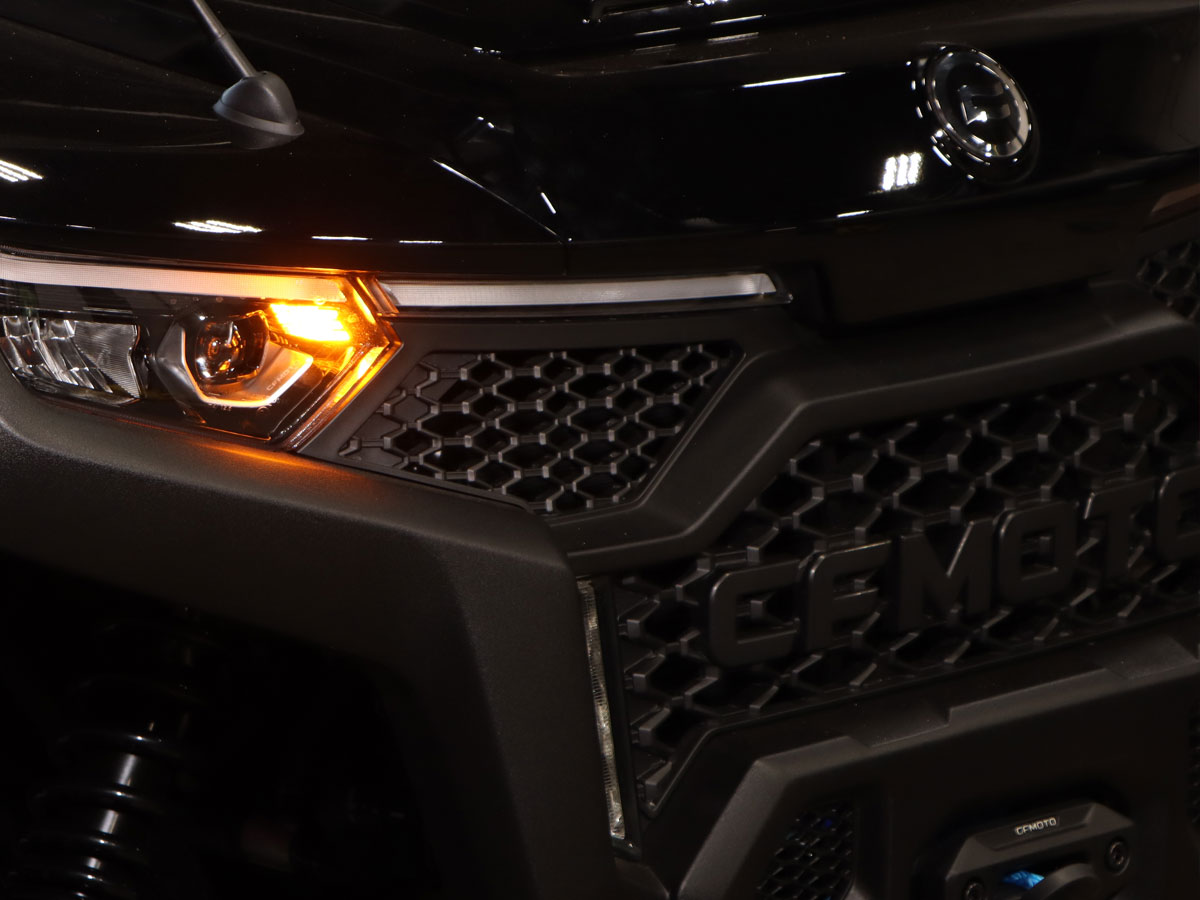 CFMoto Front Corner Light