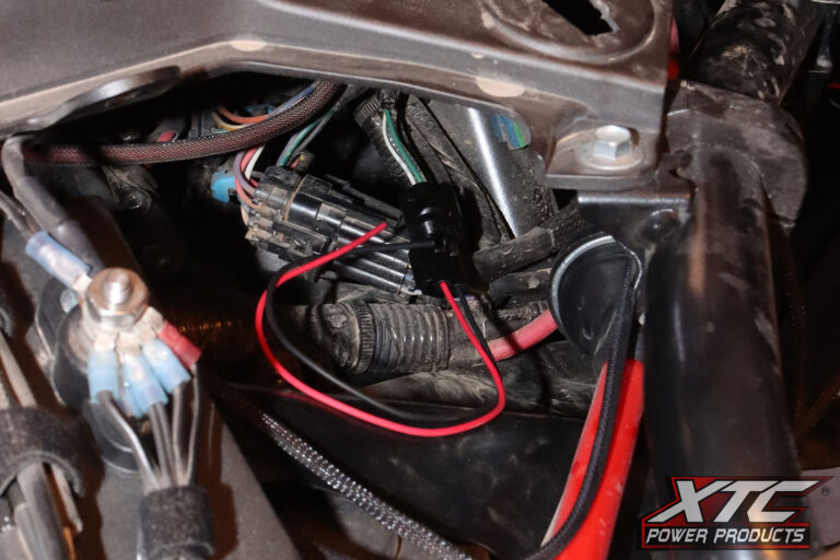 Honda Talon Auxiliary Power Splitter Installed
